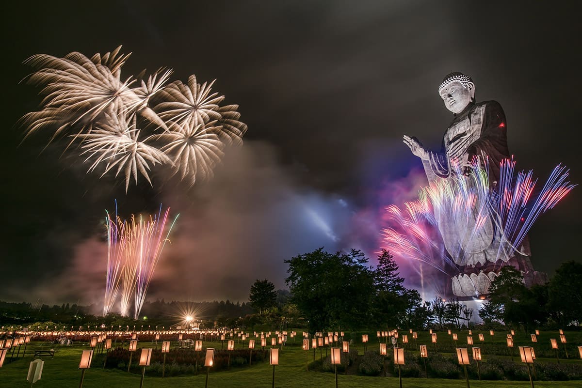 牛久大仏万燈会花火